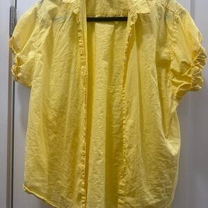 XiRENA Yellow Button-Up Top
